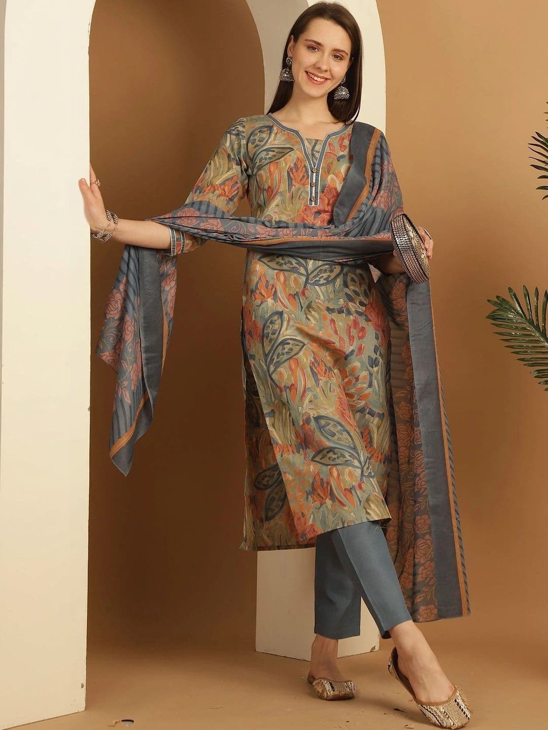 Merira Women Floral Printed Regular Kurta with Trousers & With Dupatta - view 1