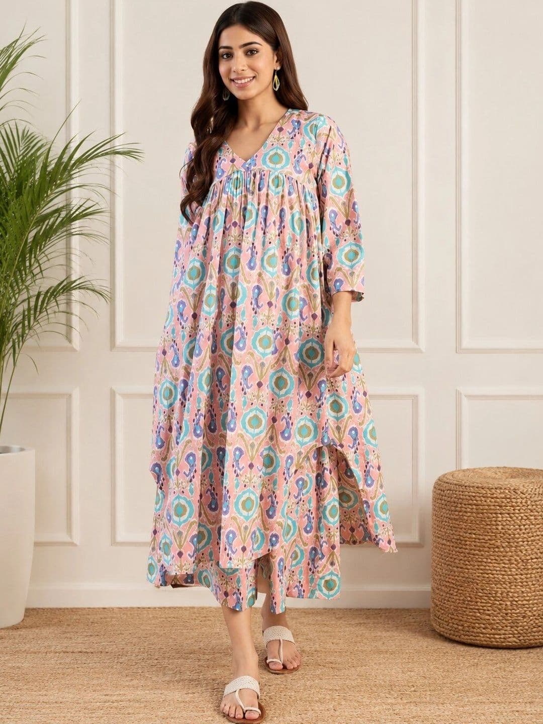UGMAZ Women Printed Empire Kurta with Harem Pants - view 1
