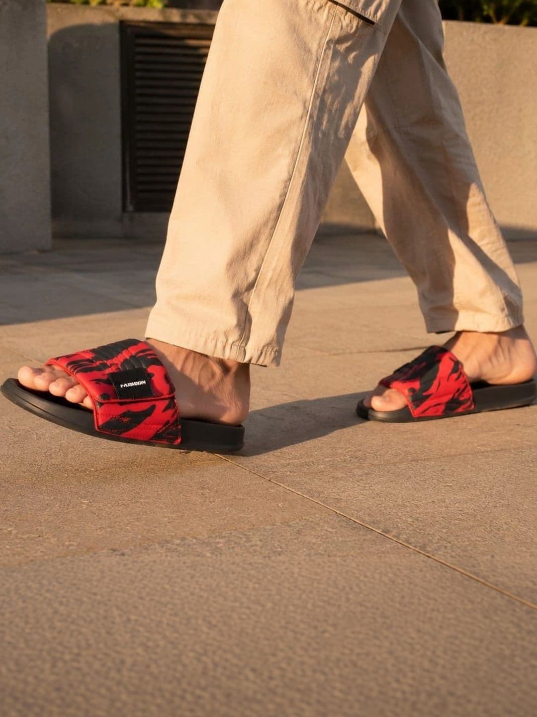 Style Height Men Printed Sliders - view 1