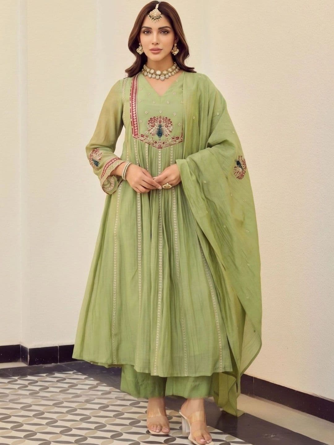 Royal Export Women Ethnic Motifs Embroidered Empire Thread Work Chanderi Silk Kurta with Palazzos & With - view 1
