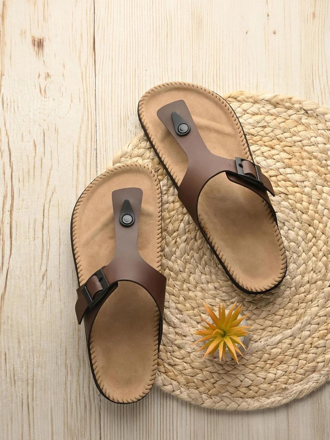Aeonik Men Comfort Sandals - view 1