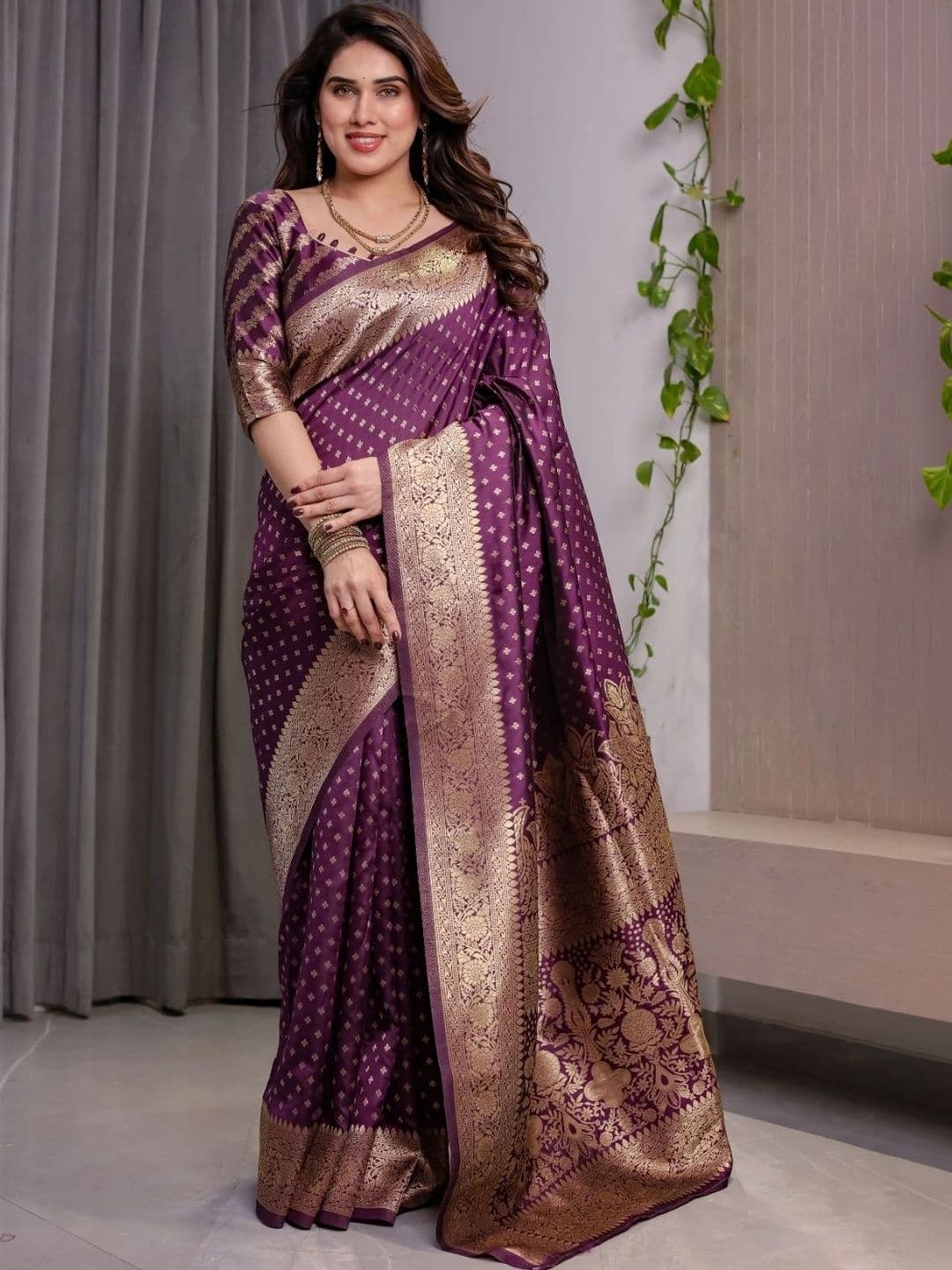 ZAMUNA Woven Design Zari Silk Blend Banarasi Saree - view 1