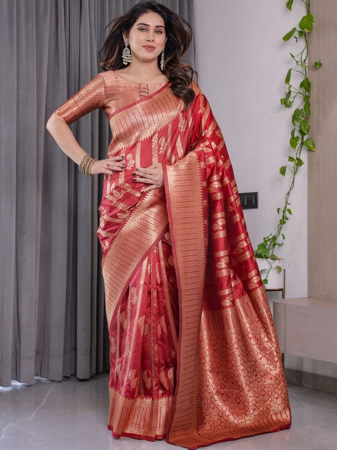 ZAMUNA Woven Design Zari Silk Blend Banarasi Saree - view 1