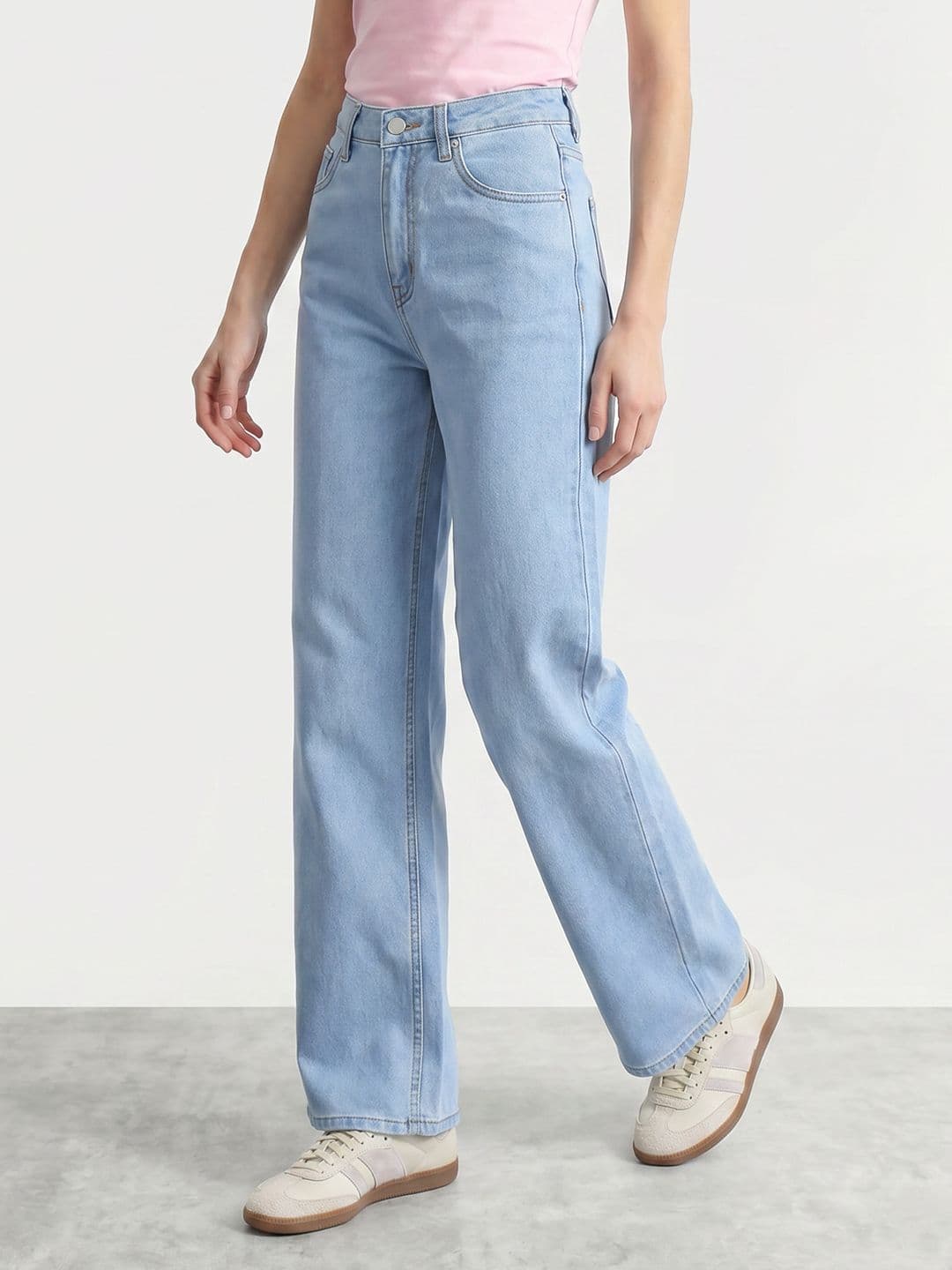 Mast & Harbour Women Straight Fit Light Fade Jeans - view 1