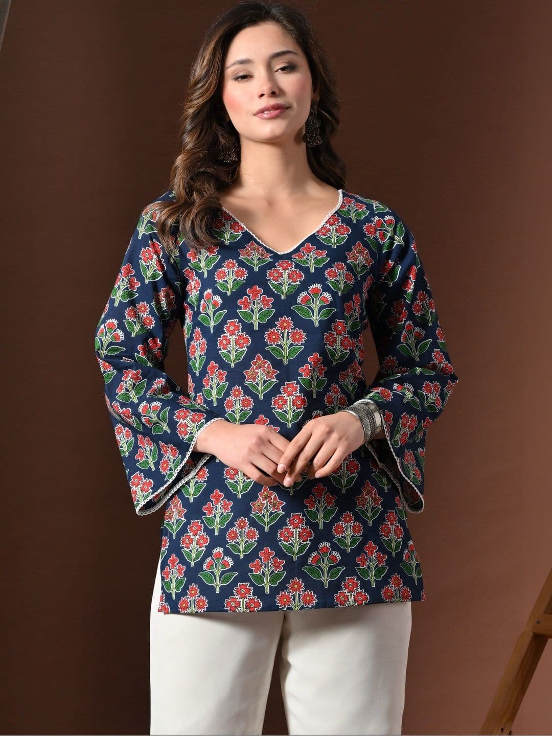 Anouk Floral Printed V-Neck Pure Cotton Blend Kurti - view 1