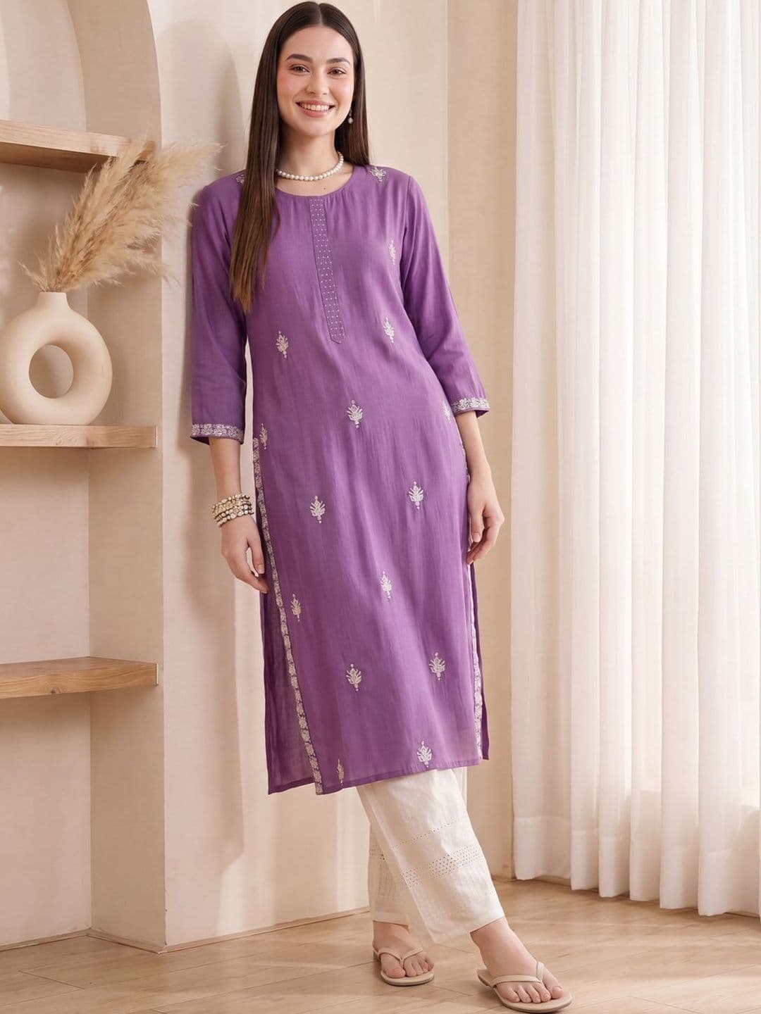 Indo Era Women Embroidered Thread Work Kurta - view 1