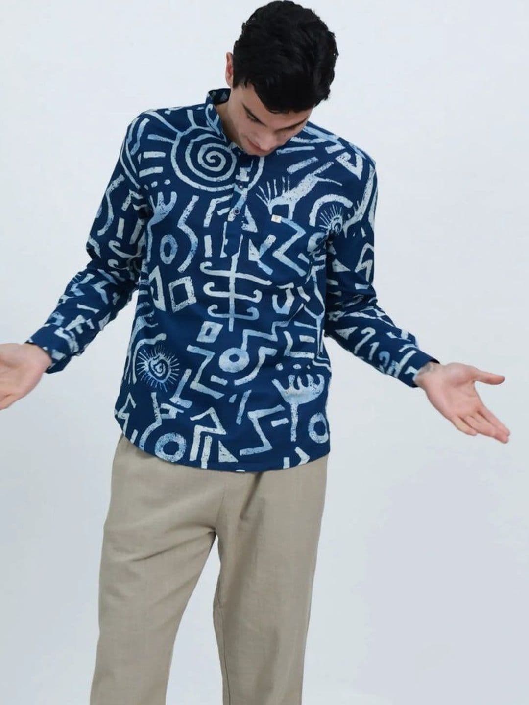 Hues Fab Men Printed Indigo Kurta - view 1