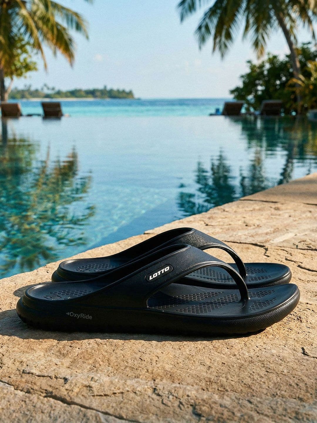 Lotto Men Momentum Black Flip Flops - view 1