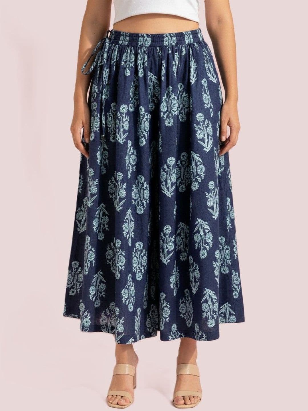 Moirai Women Floral Printed Knitted Ethnic Palazzos - view 1