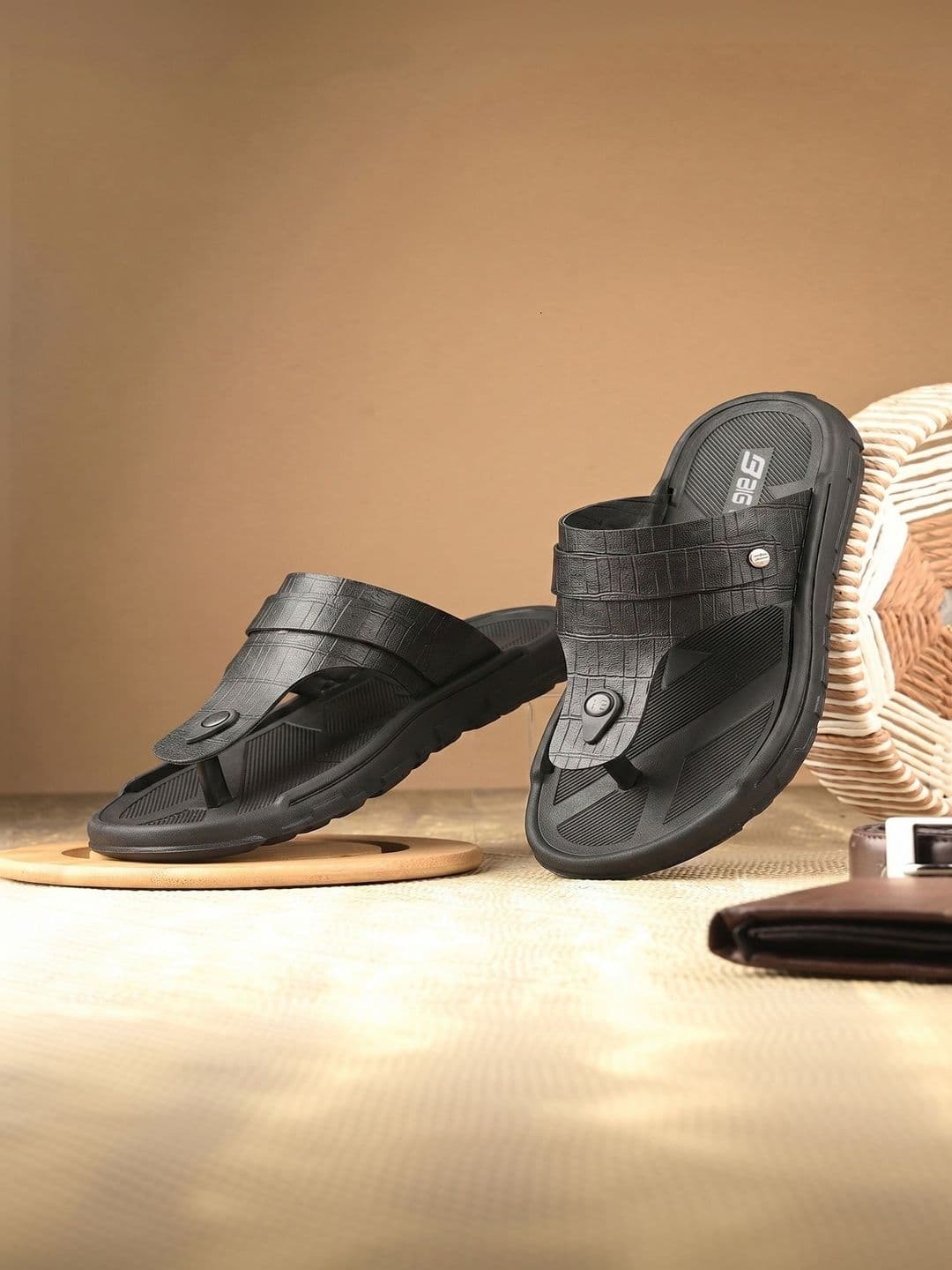 Big Bok Men Comfort Sandals - view 1