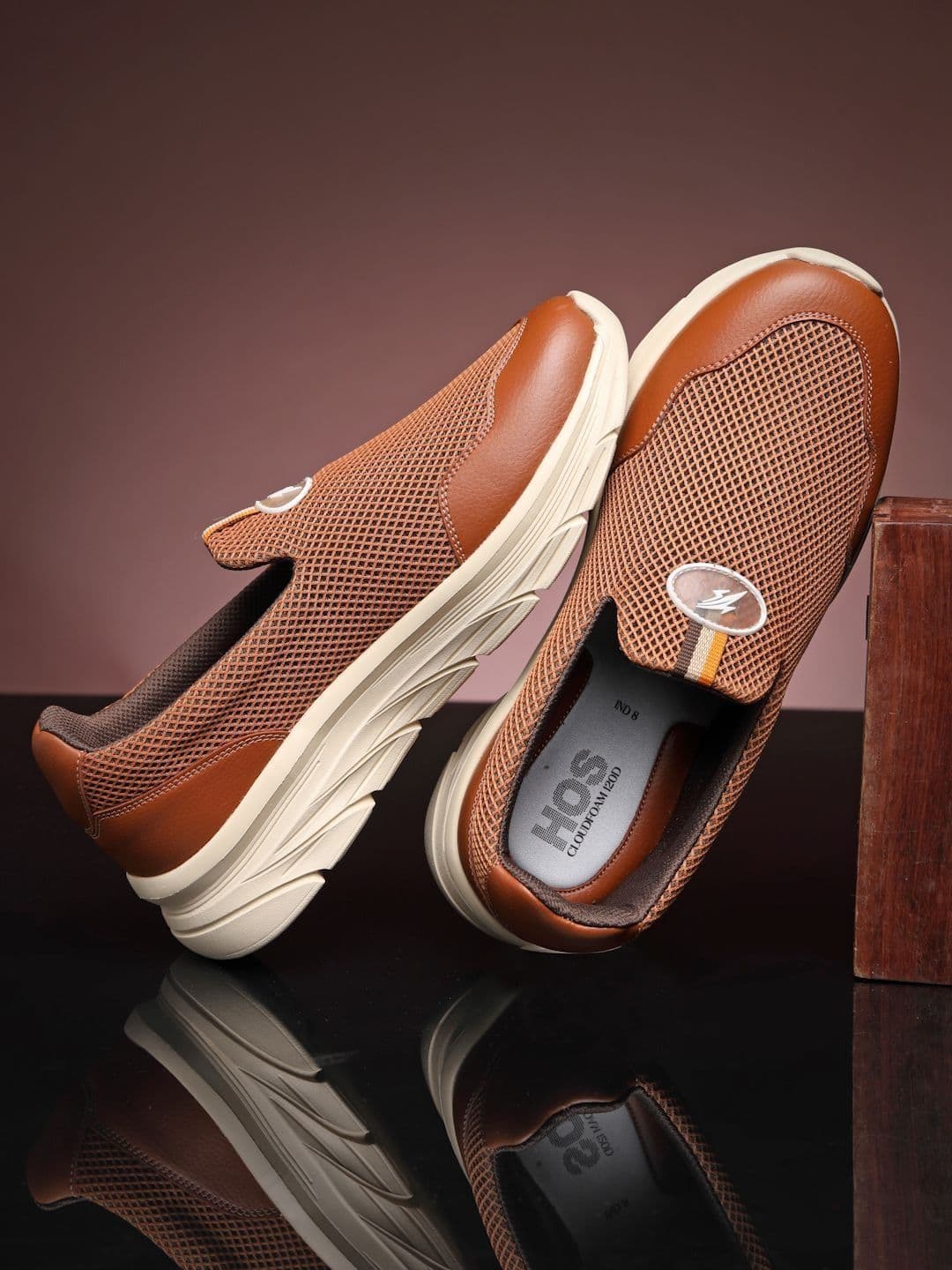 HOS Men Perforations Sneakers - view 1