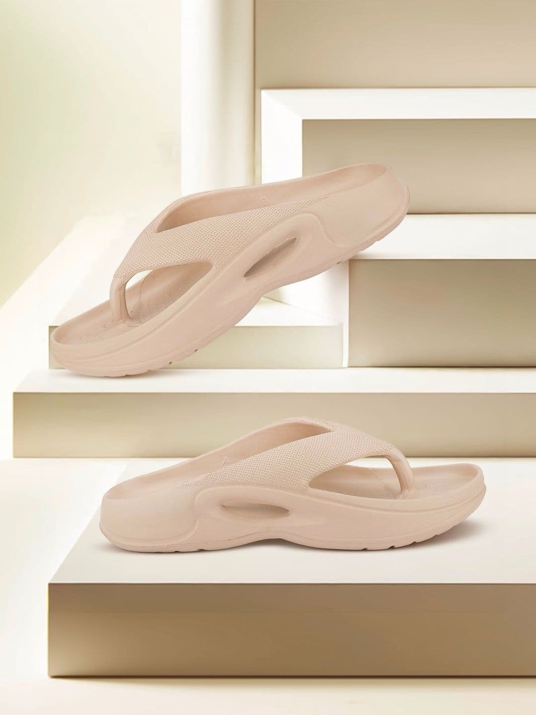 Roadster Men Thong Flip-Flops - view 1