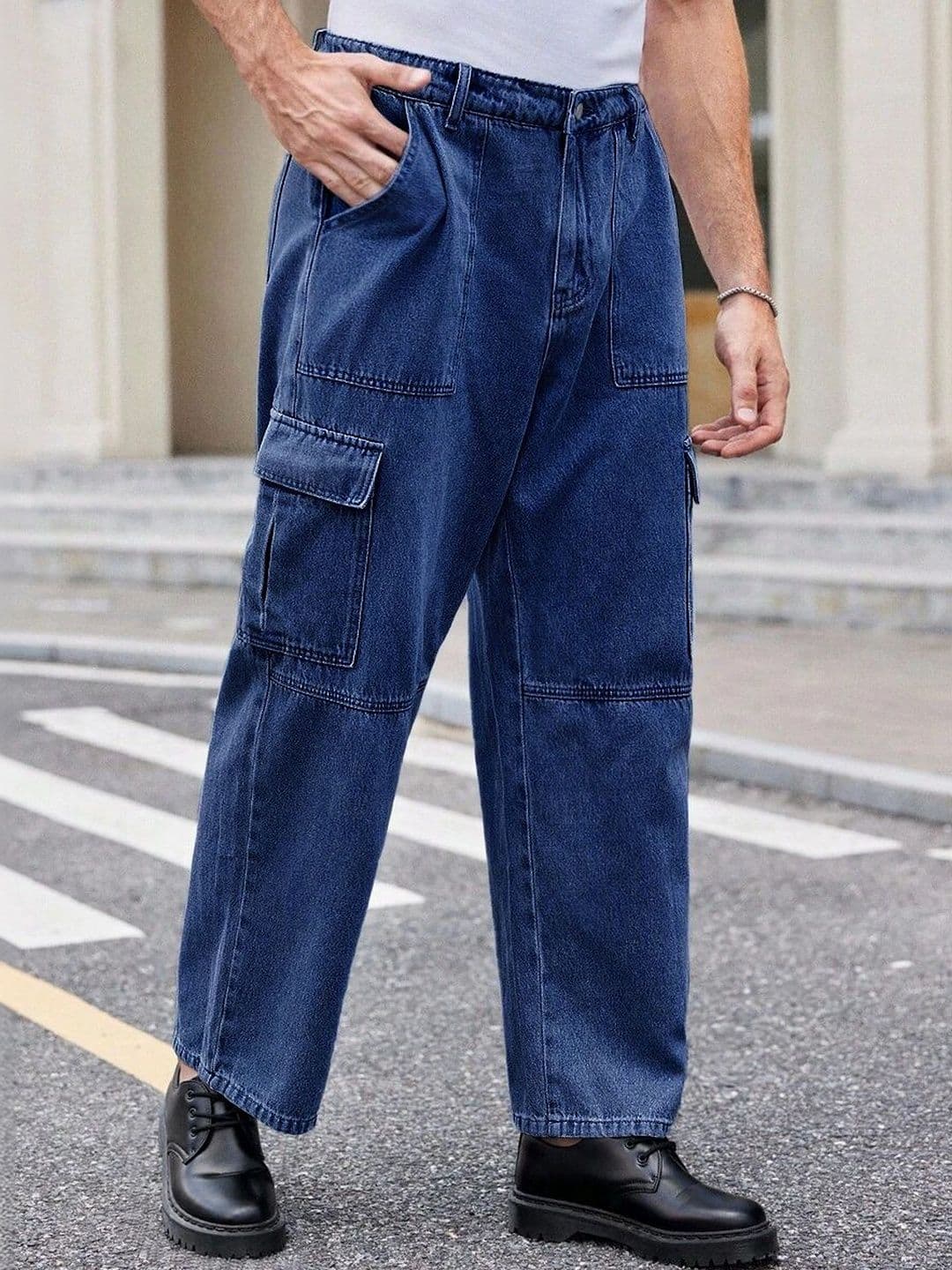 VOOTER Men Relaxed Fit Mid-Rise Jeans