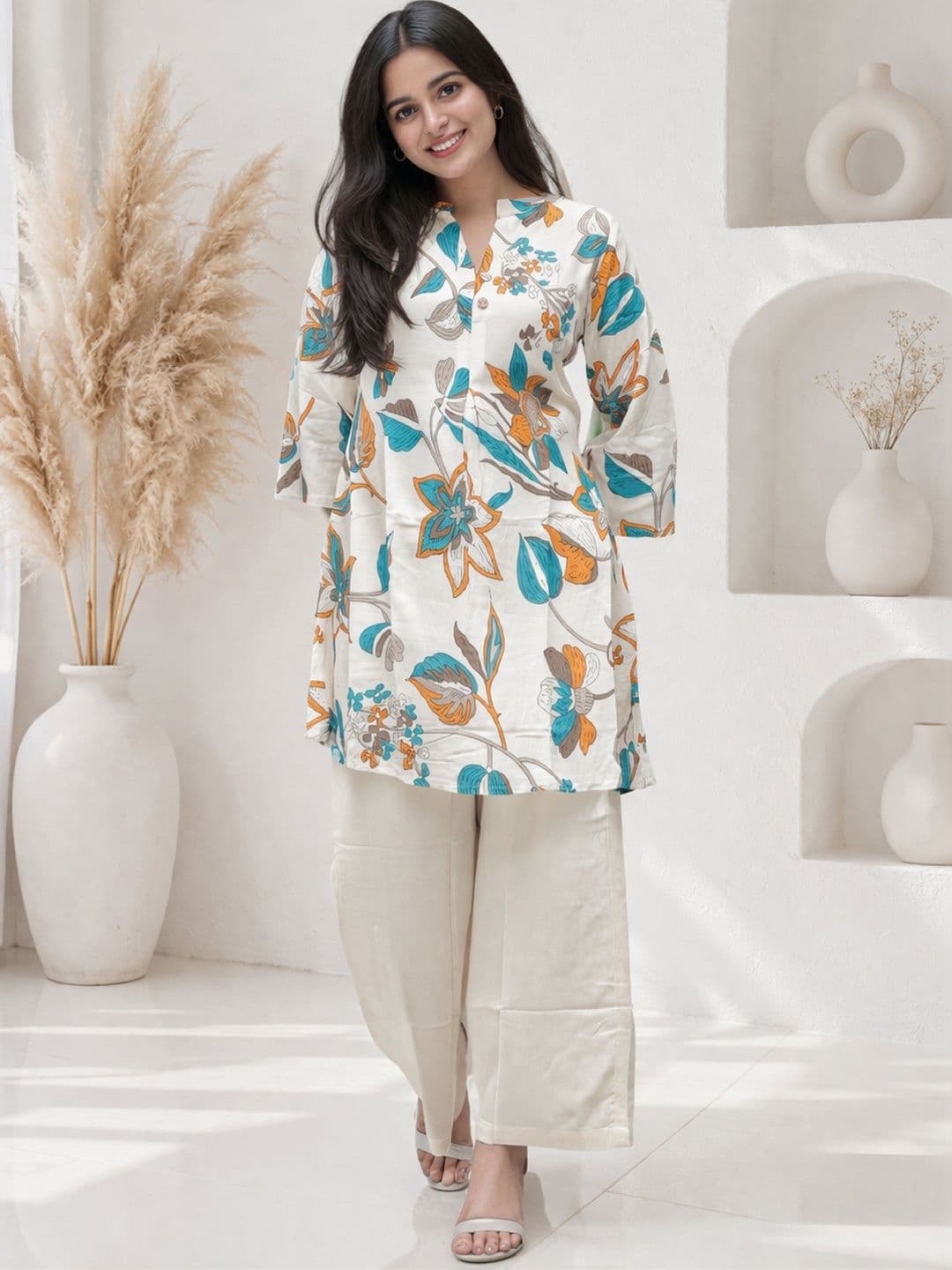 indian rani Women Floral Printed Regular Kurta with Palazzos - view 1