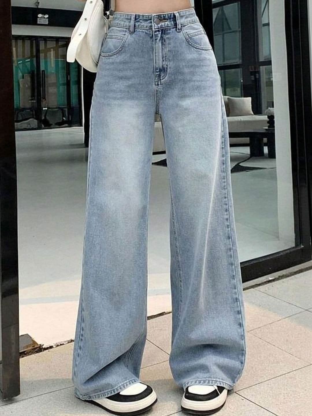 KASHIAN Women Smart Wide Leg High-Rise Heavy Fade Stretchable Jeans - view 1