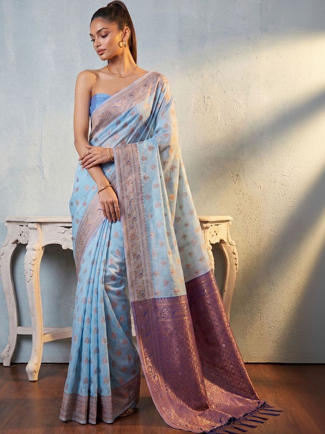 Anouk Woven Design Zari Linen Blend Designer Banarasi Saree - view 1