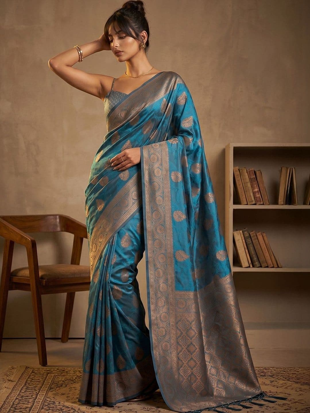 Anouk Woven Design Zari Silk Blend Designer Banarasi Saree - view 1