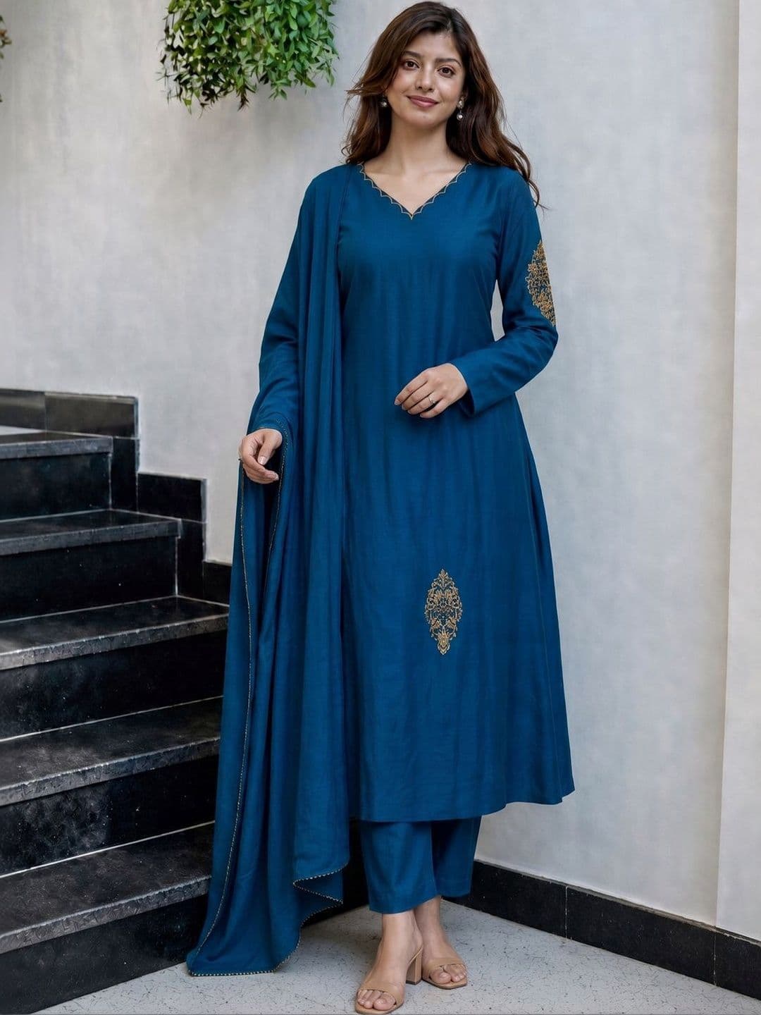 GoSriKi Women Ethnic Motifs Embroidered Regular Thread Work Kurta with Trousers & With Dupatta - view 1