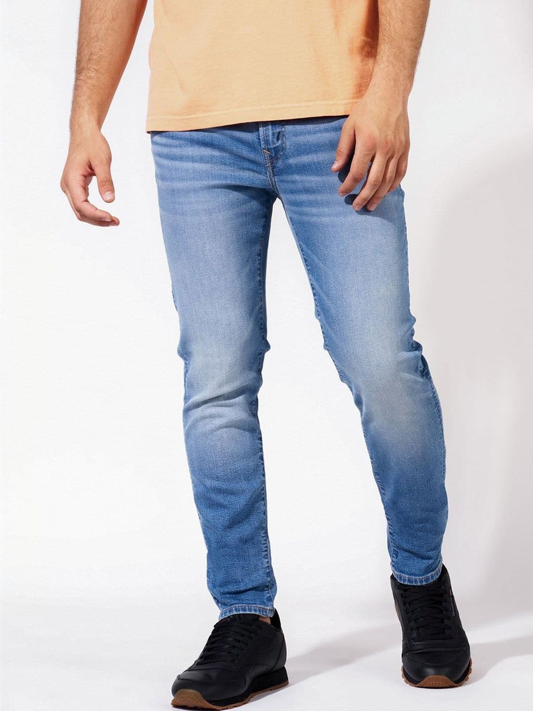 AMERICAN EAGLE OUTFITTERS American Eagle Men Blue AirFlex+ Skinny Jeans - view 1