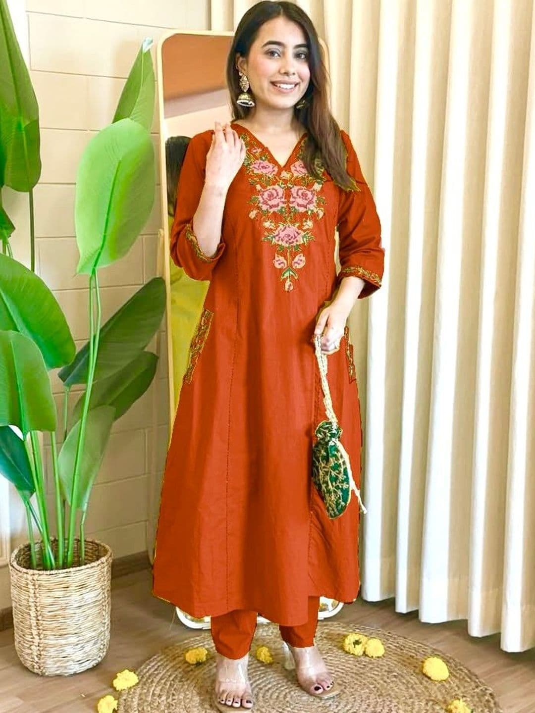 SEAKART Women Floral Embroidered Regular Thread Work Kurta with Trousers - view 1