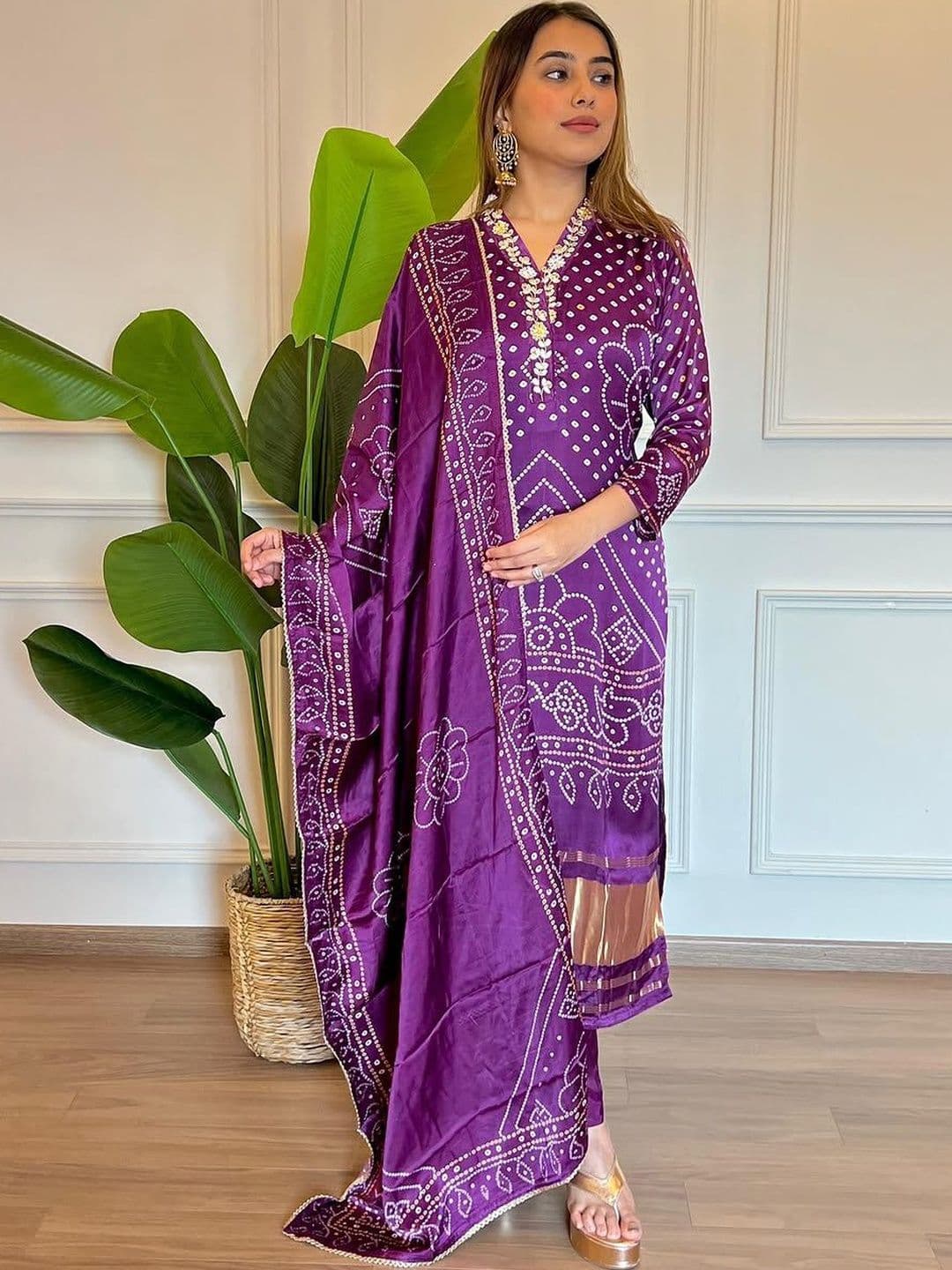 THE52 Women Bandhani Dyed Regular Thread Work Kurta with Trousers & With Dupatta - view 1