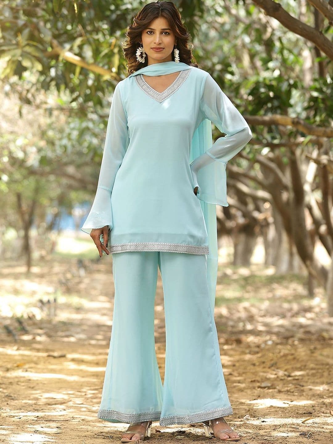 Poshak Hub Women Regular Kurta with Palazzos & With Dupatta - view 1