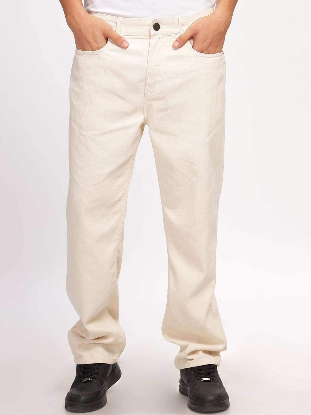 HERE&NOW Men Beige Comfort Relaxed Fit Clean Look Pure Cotton Jeans - view 1