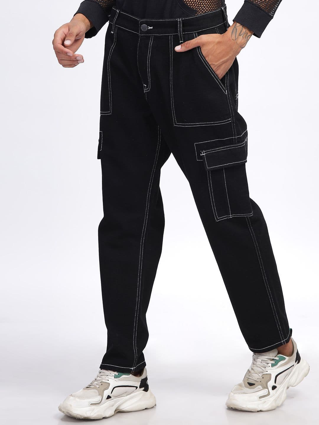 HERE&NOW Men Mid-Rise Smart Relaxed Fit Pure Cotton Cargo Jeans - view 1