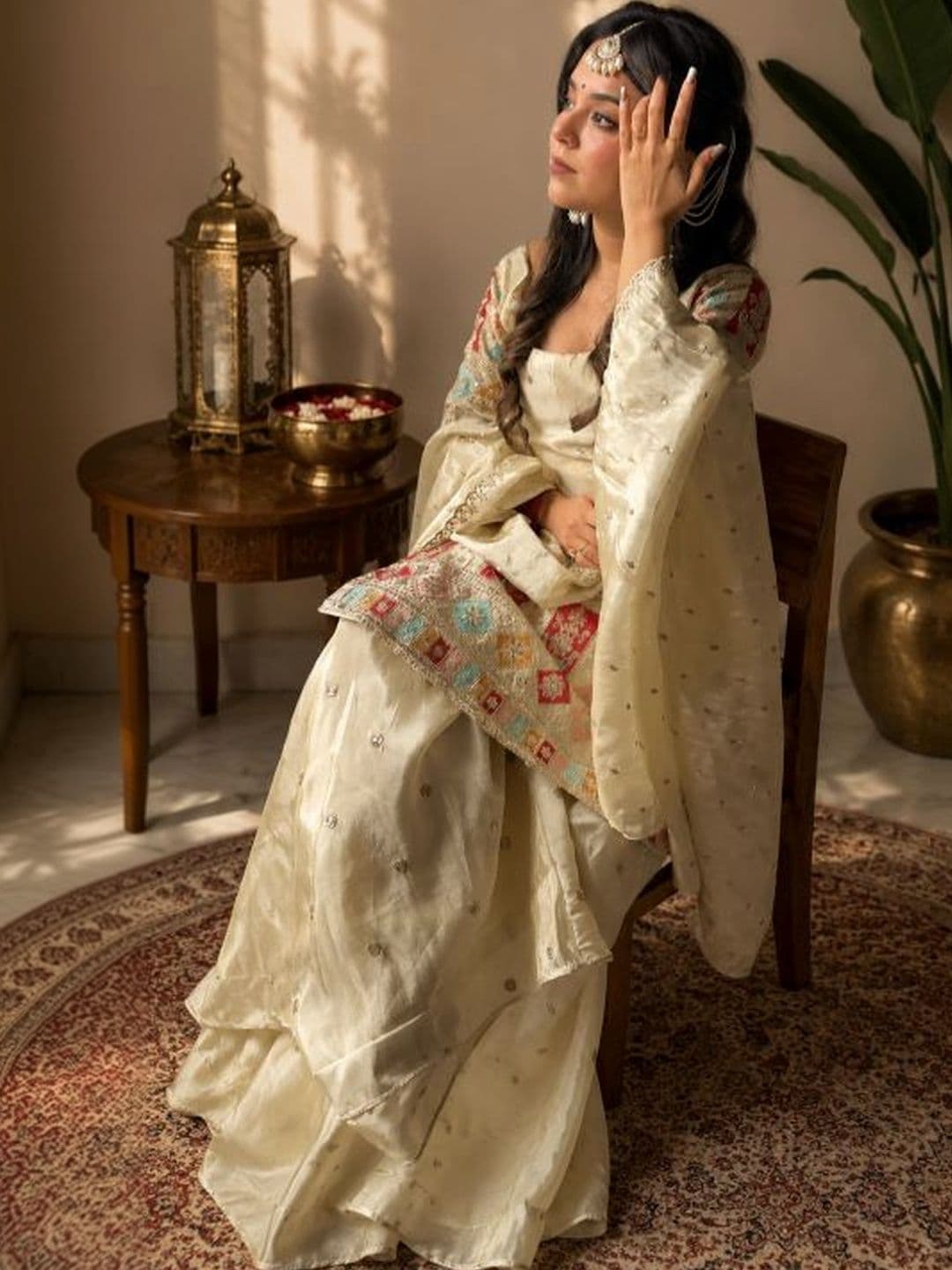 Ariya Prints Women Ethnic Motifs Embroidered Regular Thread Work Kurta with Sharara & With Dupatta - view 1