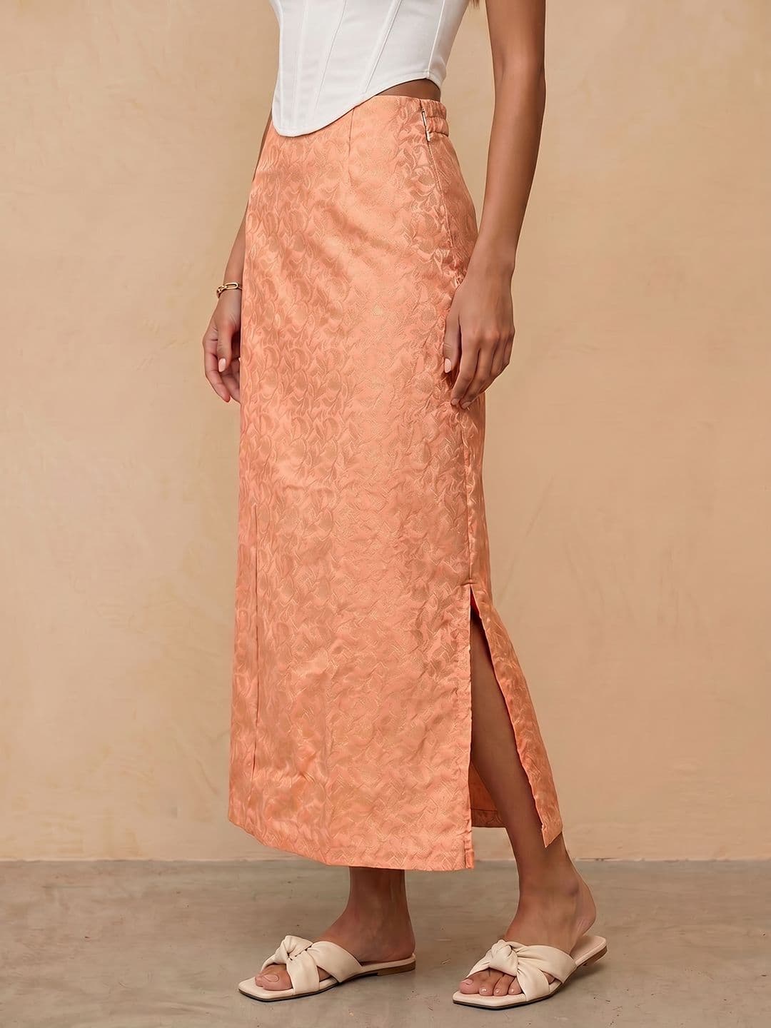 fusion by glitchez Self Design Side Slit Straight Maxi Skirt - view 1