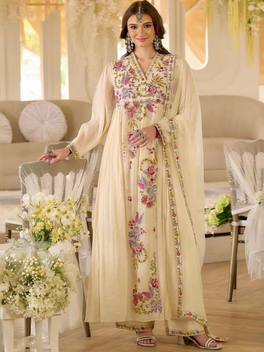 Sangria Women Floral Embroidered Empire Thread Work Kurta with Palazzos & With Dupatta - view 1