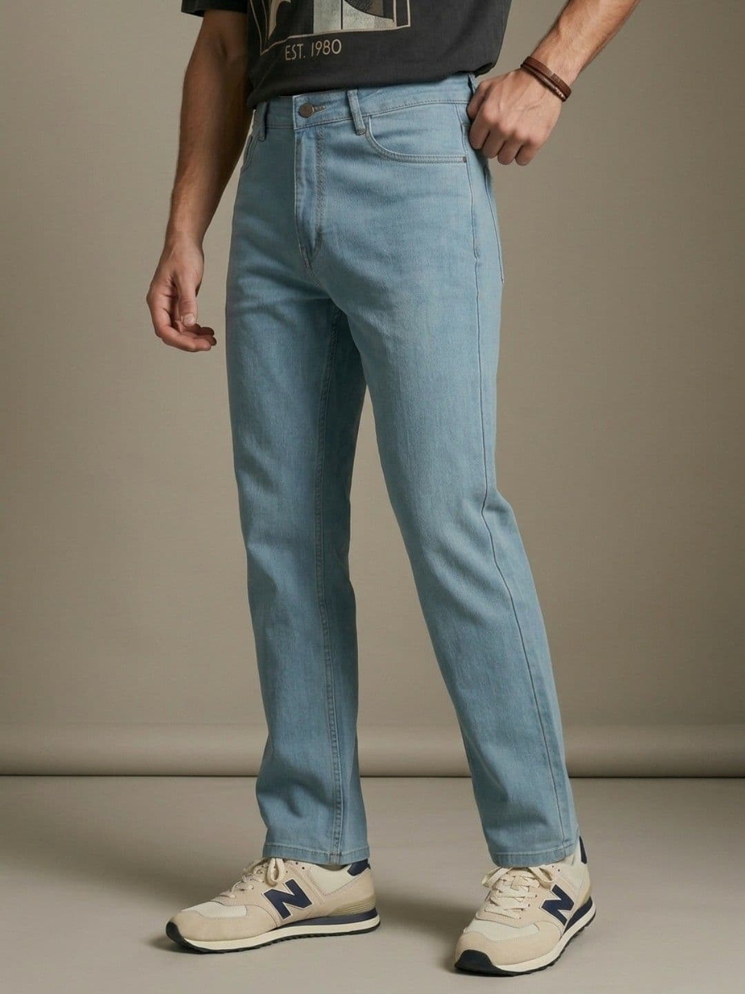 glitchez Men Straight Fit Mid-Rise Light Fade Stretchable Jeans - view 1