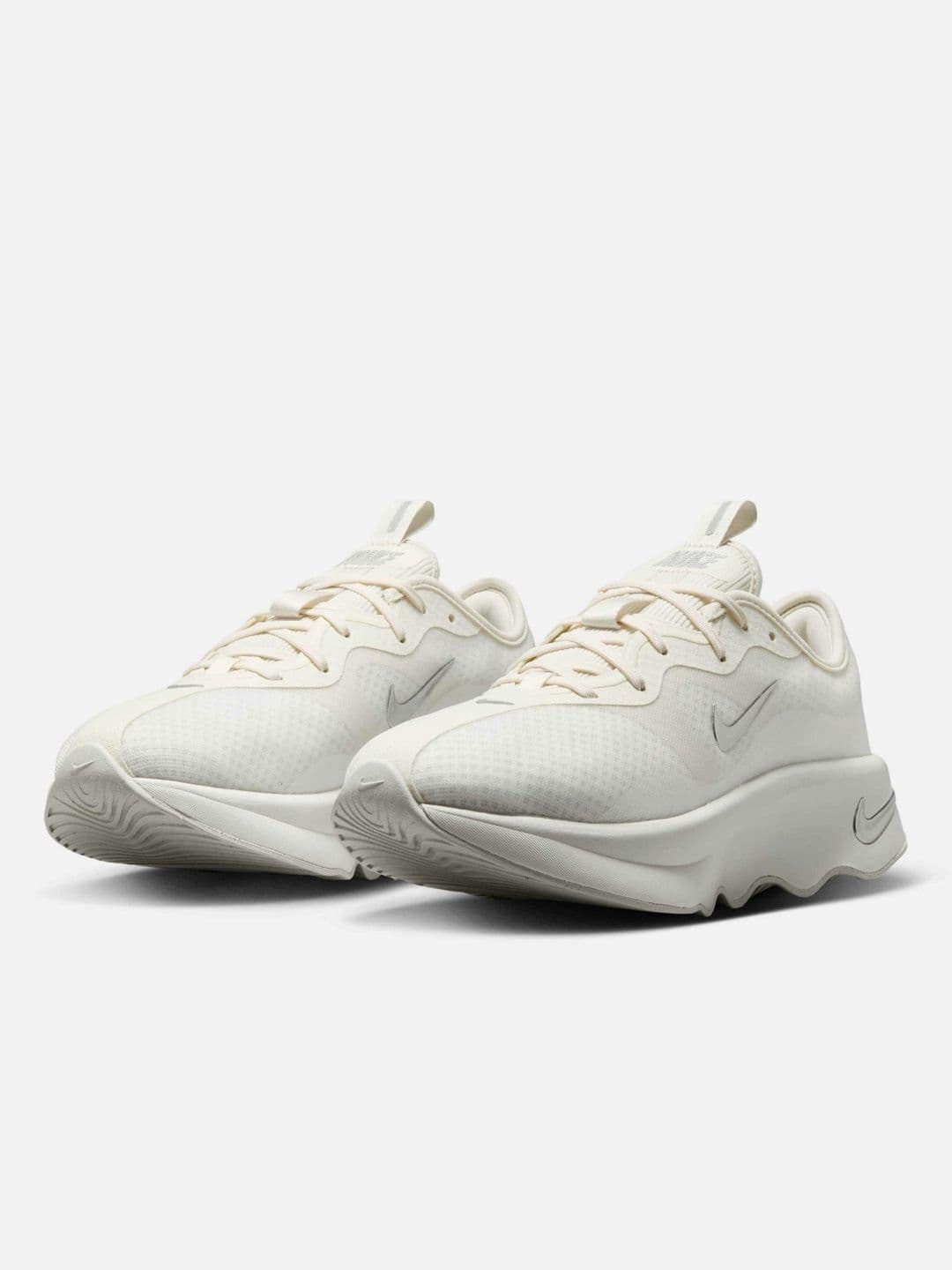 Nike Motiva 2 Women's Walking Shoes - view 1