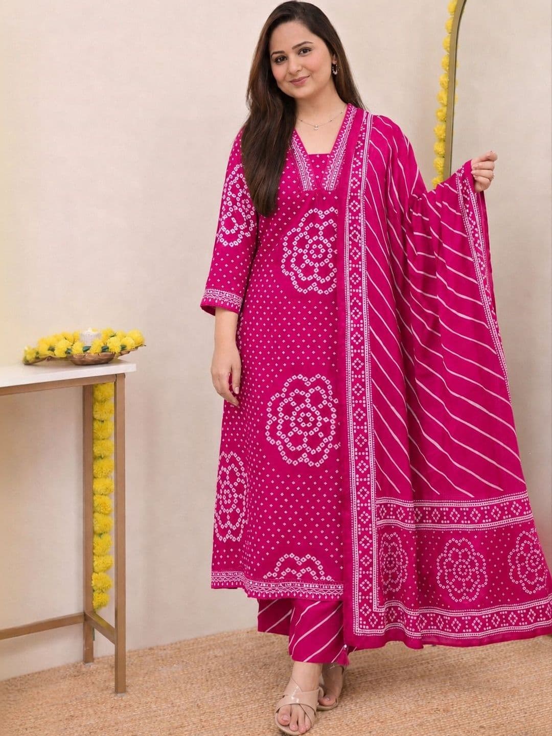 Vnyashri Women Bandhani Printed Regular Kurta with Palazzos & With Dupatta - view 1