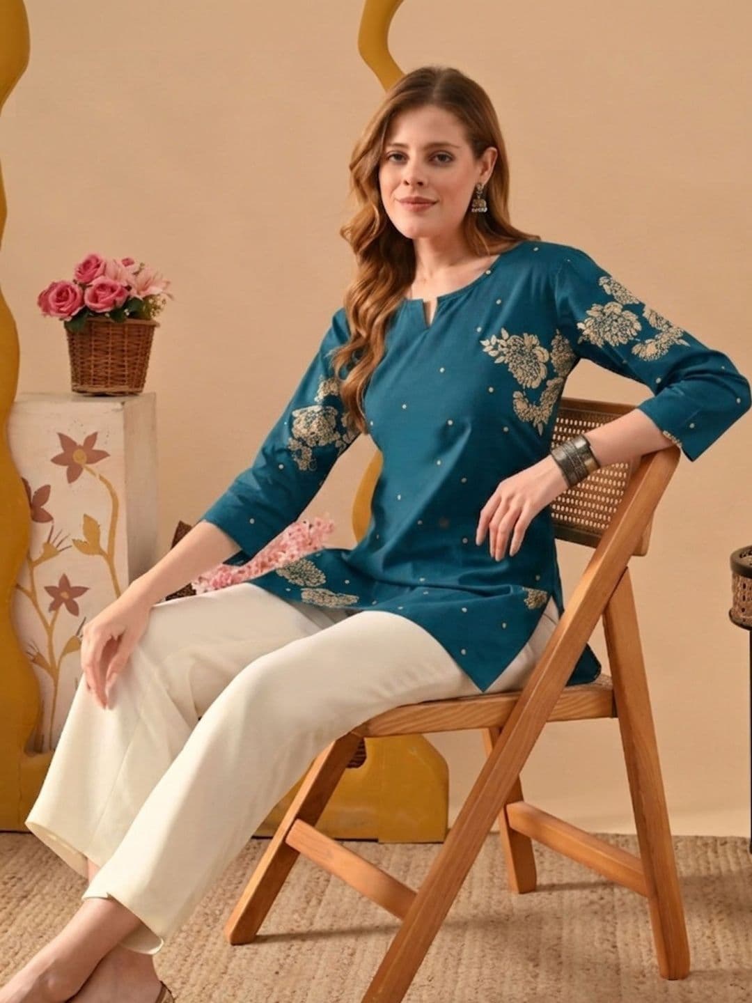 Zyla Women Floral Printed Kurta - view 1
