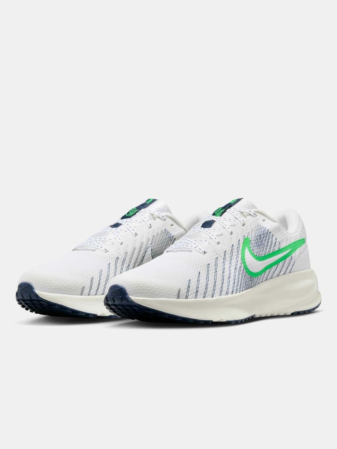 Nike Run Defy Men's Road-Running Shoes - view 1