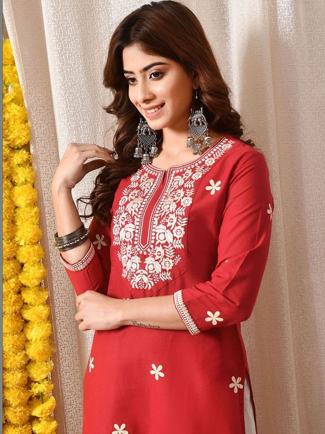 PHYSIL Floral Embroidered Pure Cotton Kurta - view 1