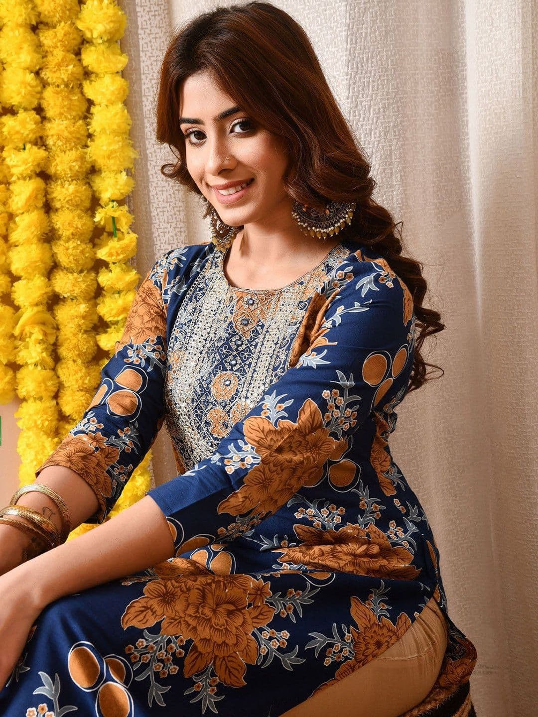 PHYSIL Women Floral Embroidered Thread Work Floral Kurta - view 1