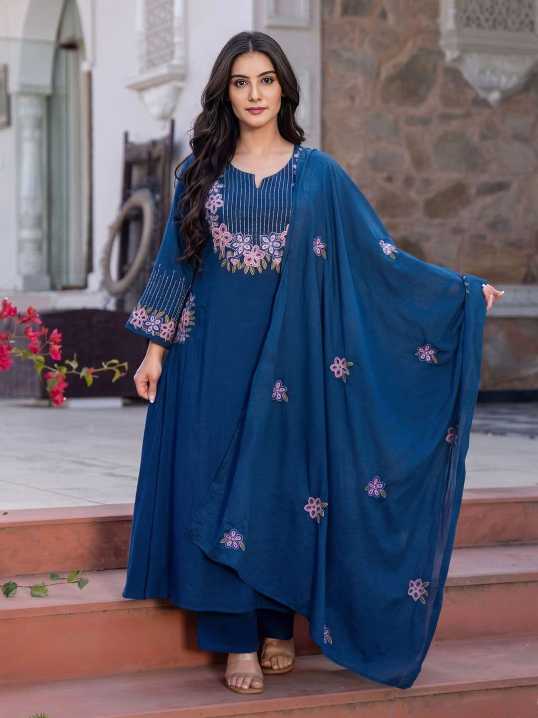 HERE&NOW Women Floral Embroidered Regular Thread Work Kurta with Palazzos & With Dupatta - view 1