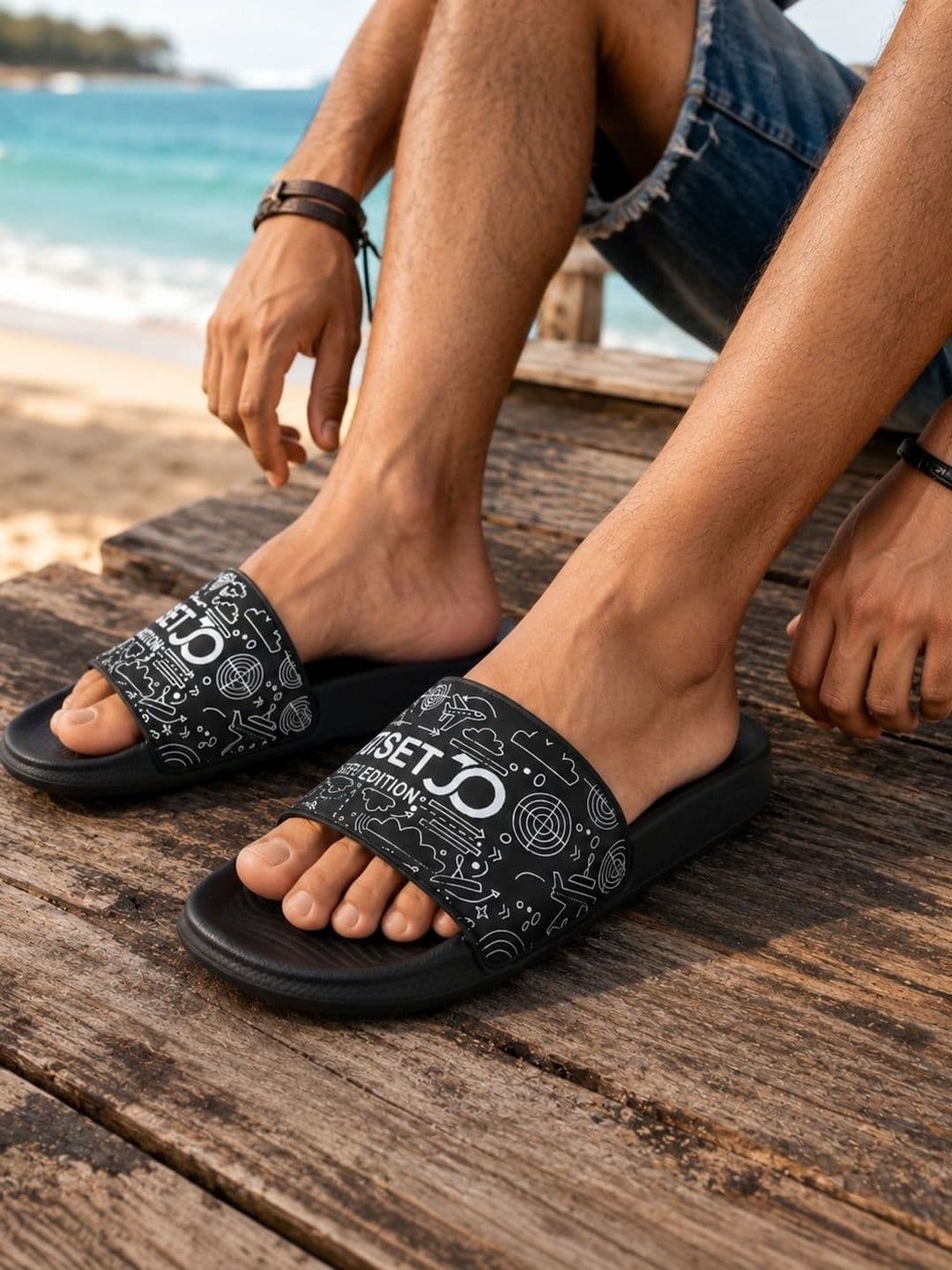 JOOTIYAPA Men Printed Sliders - view 1