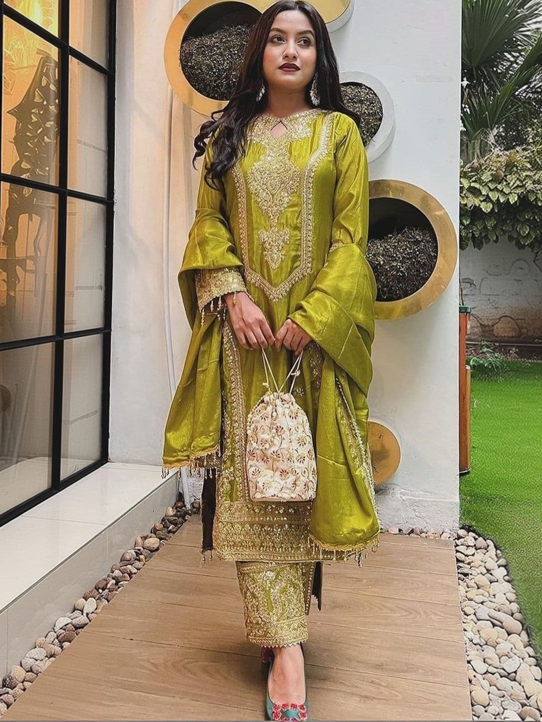 PILUDI HOUSE Women Ethnic Motifs Embroidered Regular Chanderi Silk Kurta with Trousers & With Dupatta - view 1