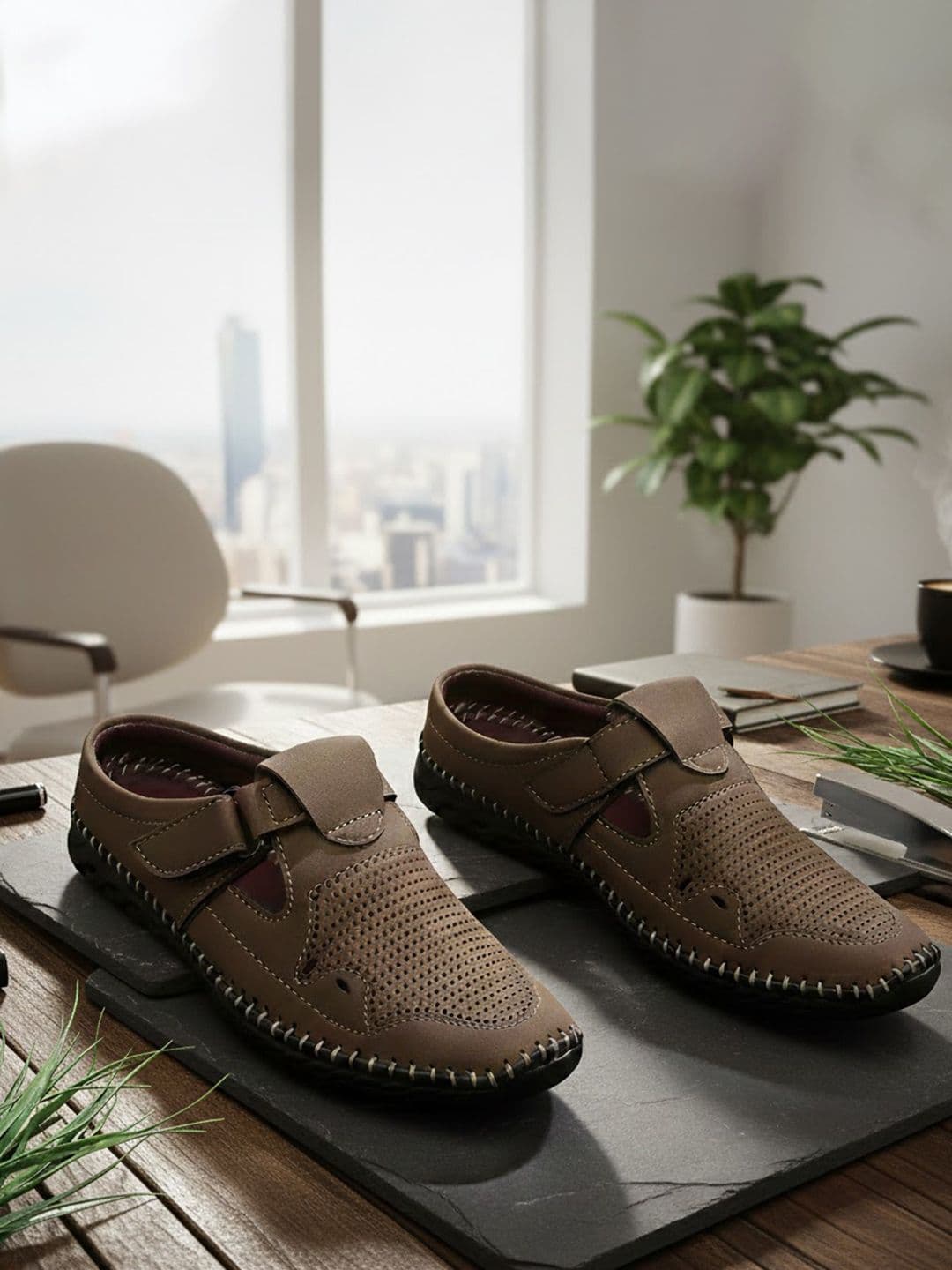 HERE&NOW Men Shoe-Style Sandals - view 1