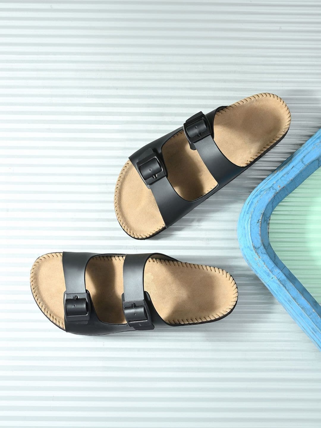 Aeonik Men Comfort Sandals - view 1