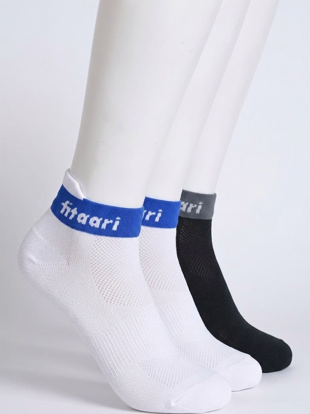 FITAARI Men Pack of 3 Patterned Ankle Length Socks - view 1