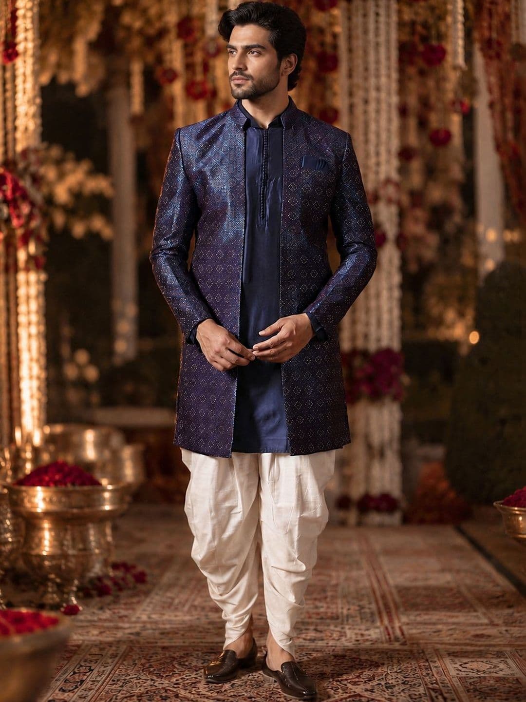 SOURAGYA Embroidered Mandarin Collar Sherwani