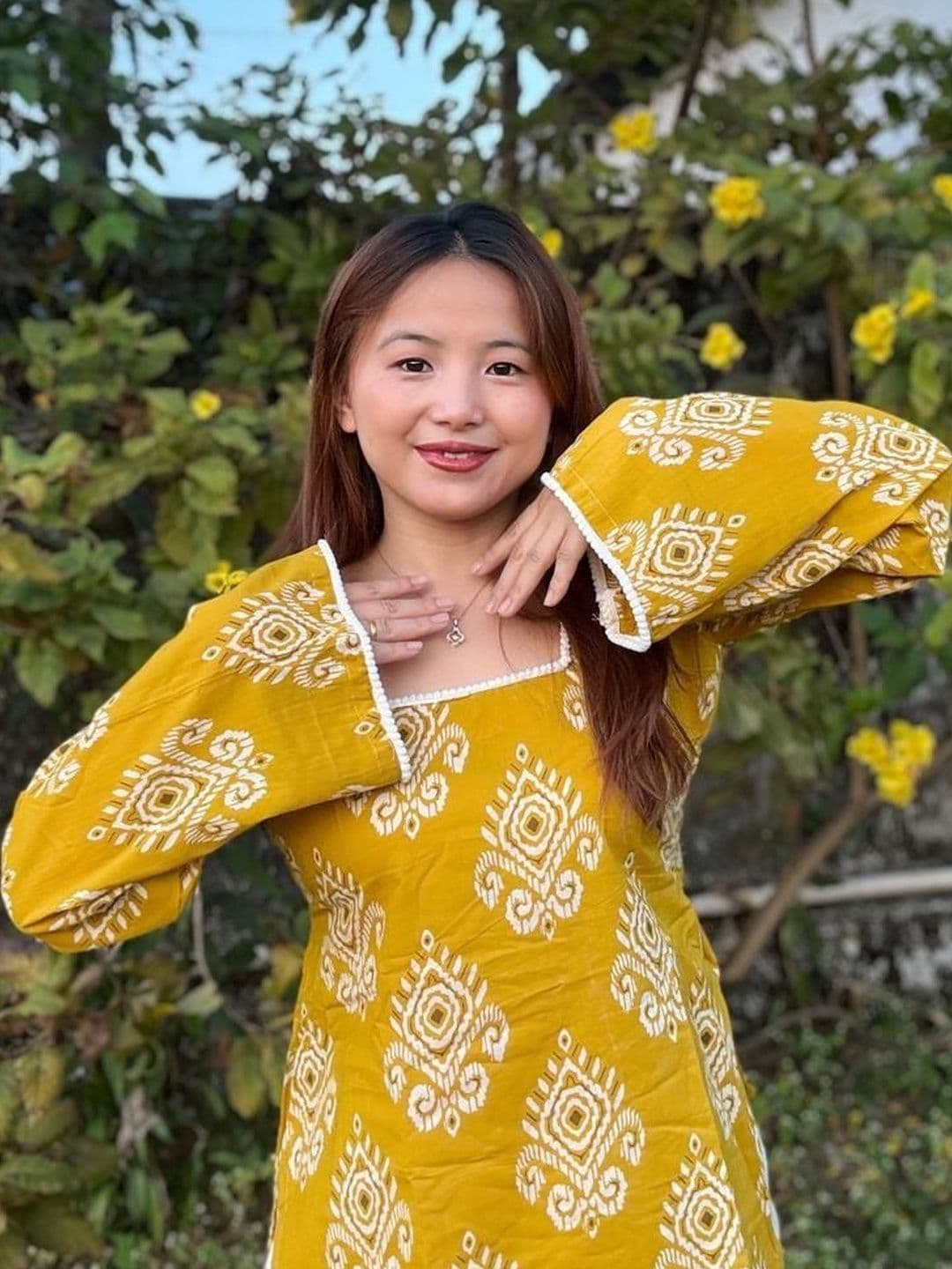 SANGOURI Ethnic Motifs Printed Square Neck Pure Cotton Kurti - view 1