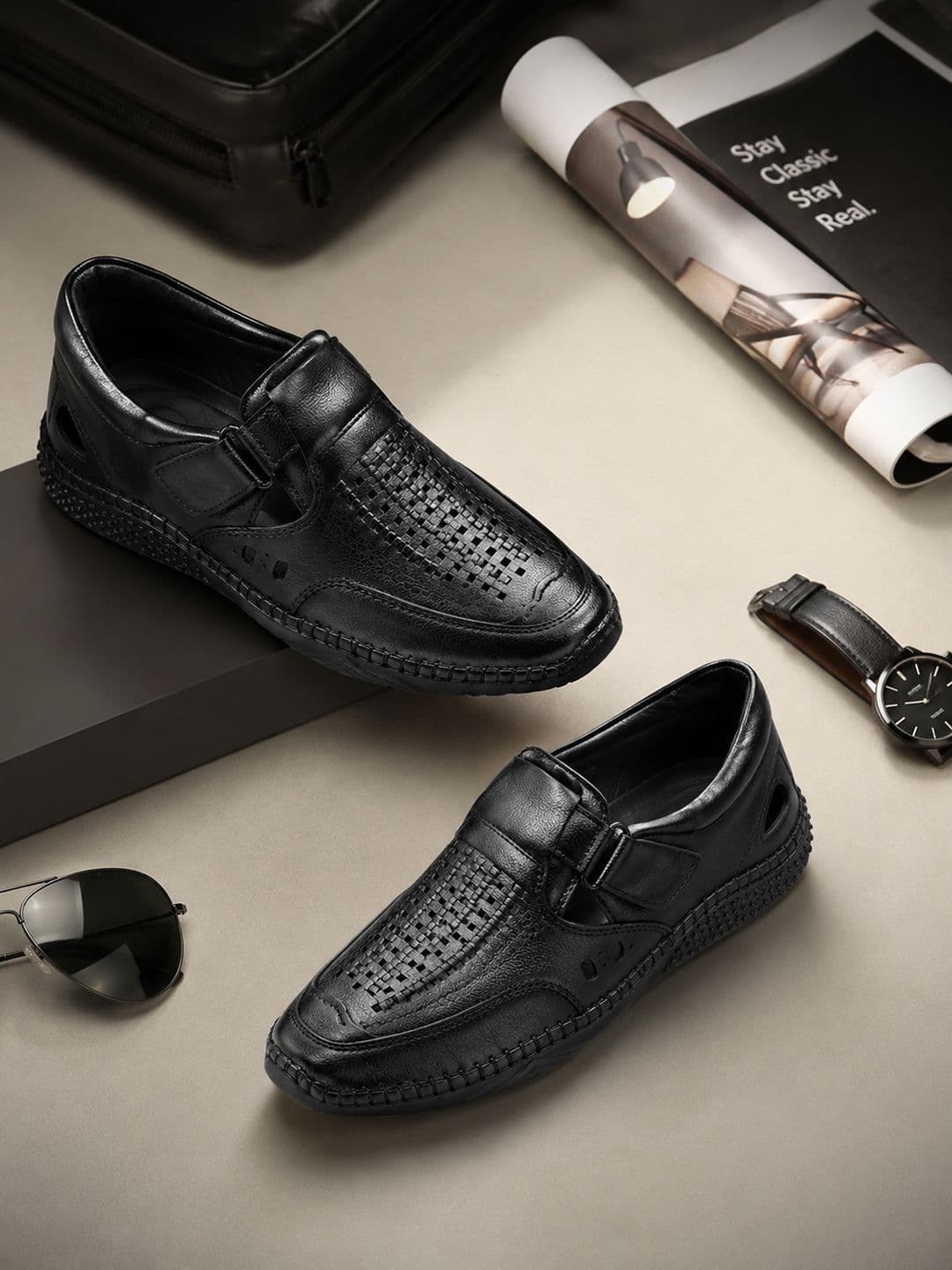 Roadster Men Leather Shoe-Style Sandals - view 1