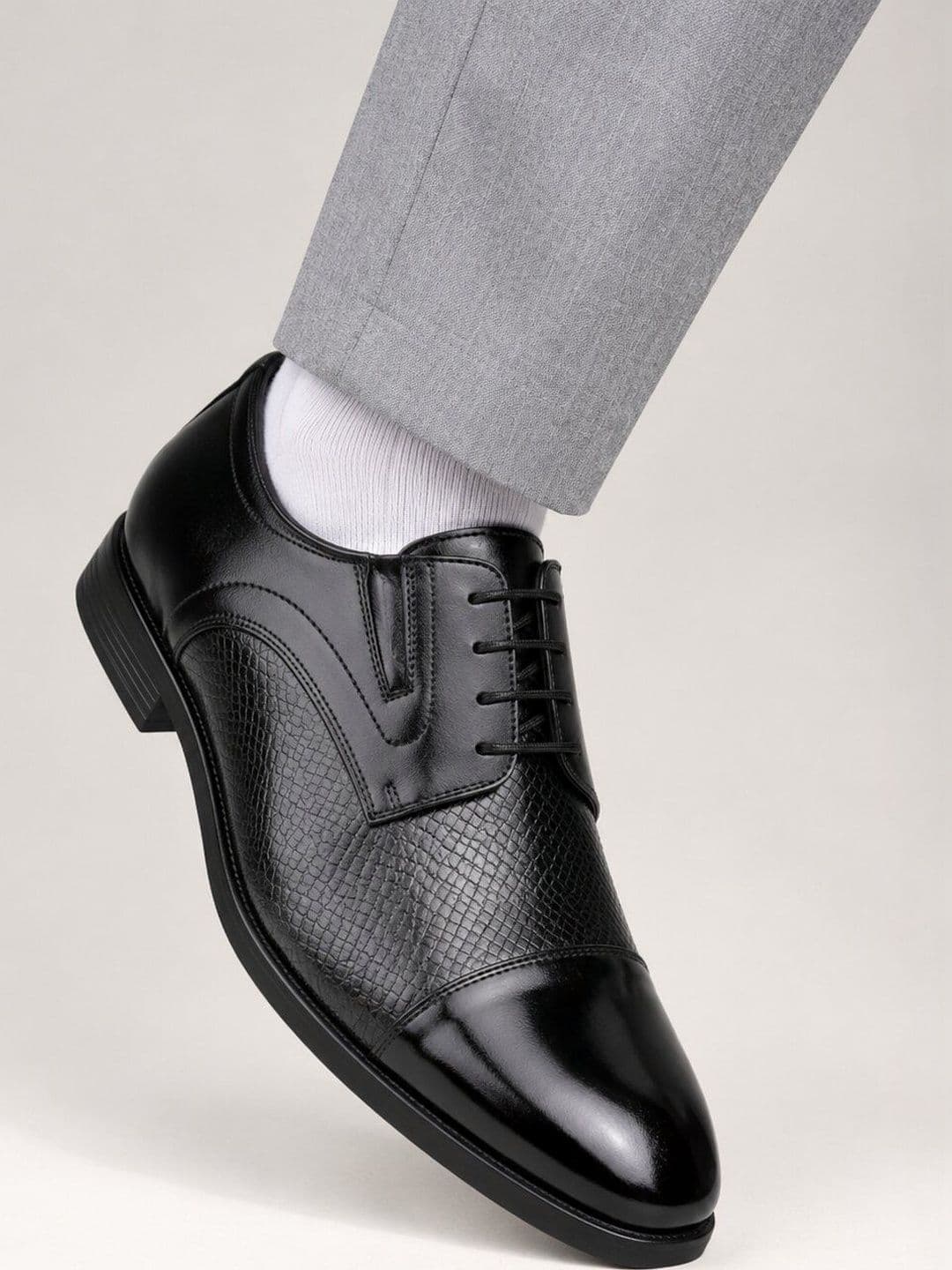 House of Pataudi Men Synthetic Leather Formal Derbys - view 1