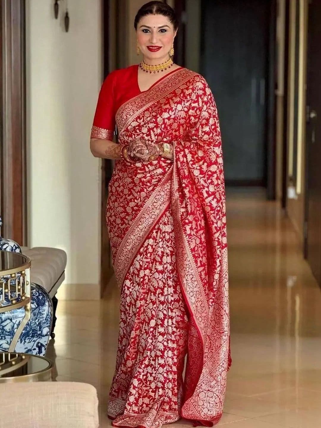 Sangria Woven Design Zari Art Silk Banarasi Saree - view 1