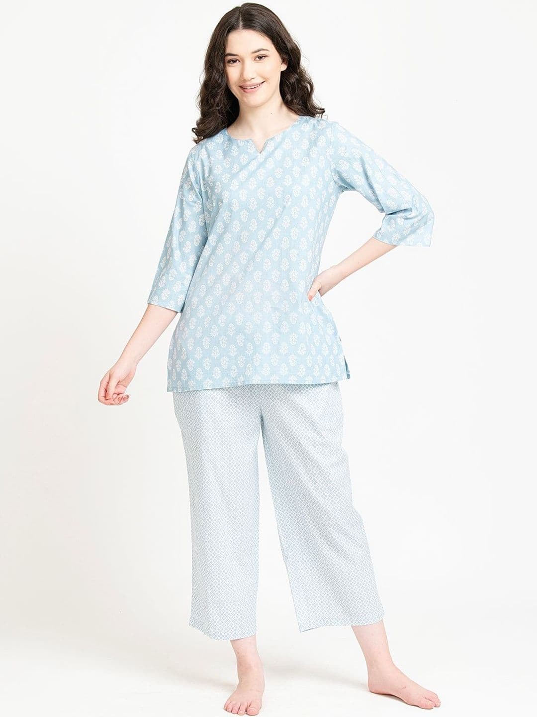Vyom Tara Women Floral Printed Regular Pure Cotton Kurta with Palazzos Co-ords Set - view 1